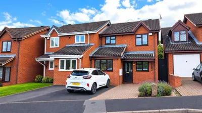 Dacer Close, Birmingham, B30