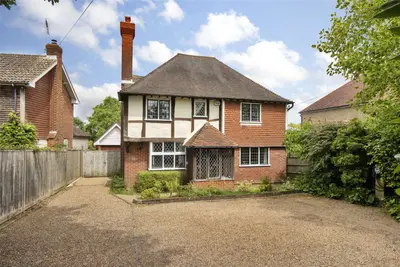 Cranbrook Road, Goudhurst, Cranbrook, Kent, TN17 1DR