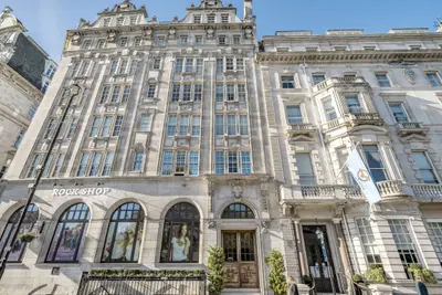 4 Latymer House, 134 Piccadilly, London