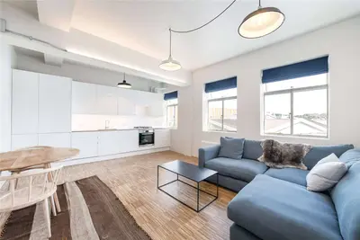 Garratt Lane, Wandsworth, London, SW18 4DB
