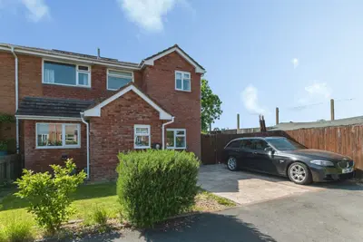 Warwick Close, Feniton, EX14