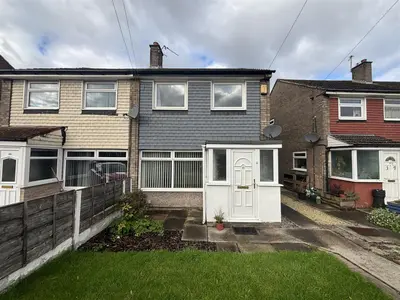 Benbecula Way, Manchester, M41