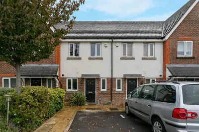 16 Summerleas Close, Hemel Hempstead