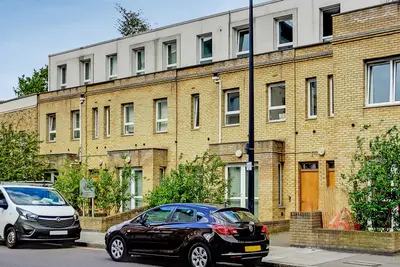 Helion Court, London, E14