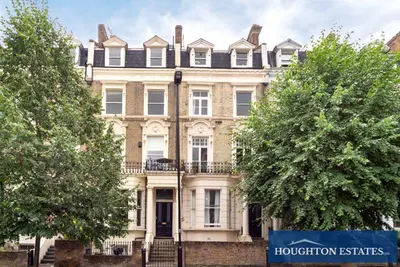 Sutherland Avenue, Maida Vale W9 2HF