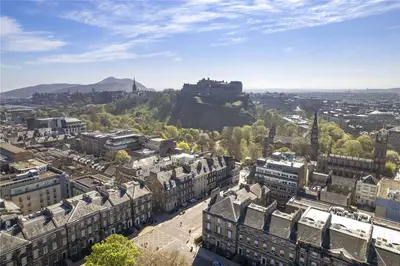 South Charlotte Street, New Town, Edinburgh, EH2 4AN
