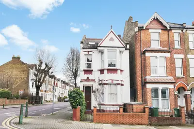 Streatley Road, London, NW6