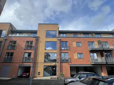 Aston Court, Diglis, WR5