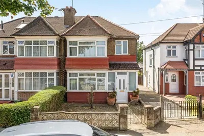 Windermere Avenue, Wembley