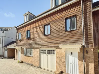 Rosehip Road, Orchard Park, CB4