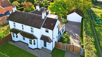 Church Lane, Three Mile Cross, RG7