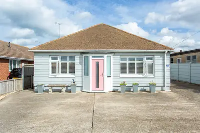 Hampton Pier Avenue, Herne Bay, CT6