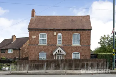 Turves Green, West Heath, Birmingham, B31 4AH