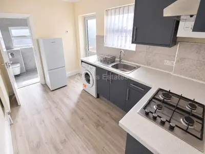 Gosbrook Road, Caversham, RG4 8DY