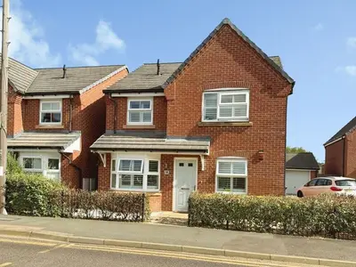 Fishers Green Road, Stevenage, Hertfordshire, SG1