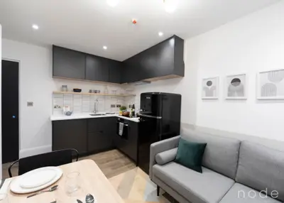 17 Loughborough Court, Shakespeare Road, London