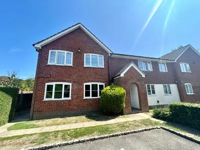 Swan Way, Church Crookham, GU51
