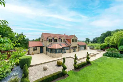 Aberford Road, Barwick In Elmet, LS15