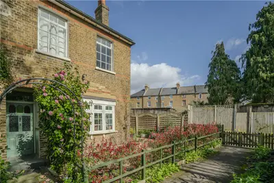 Orchard Walk, Kingston upon Thames, KT2