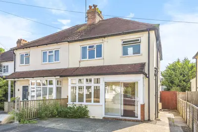 Franks Road, Guildford, GU2 9NT