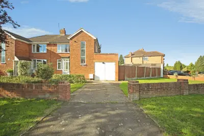 Castle Lane, Solihull, B92