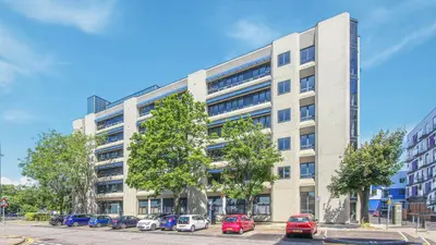 Skyline House Swingate, Stevenage, Herts SG1 1AP