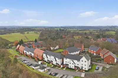 Consort Drive, Leatherhead, Surrey, K...