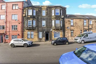 Overton Crescent, Johnstone, PA5