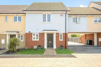 Charles Crescent, Rochford, SS4