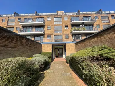 Peak View, Allestree, DE22