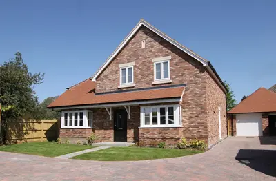Warsash Road, Warsash