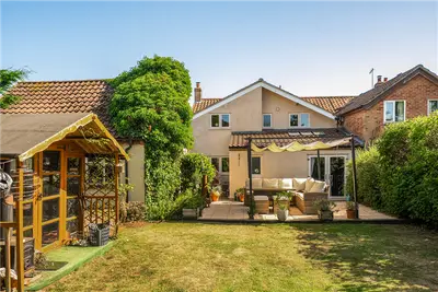 Halls Corner, Hevingham, NR10