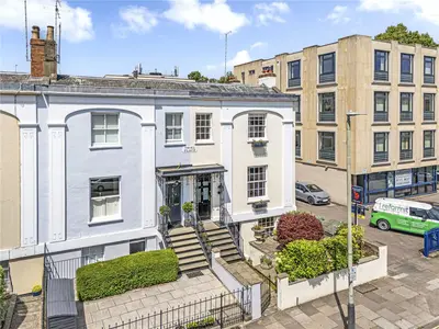 Bath Road, Cheltenham, GL53