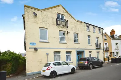 Somerset Place, Teignmouth, TQ14
