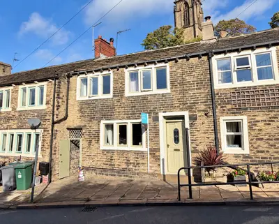 Church Street, Longwood, HD3