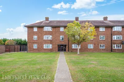 Grand Drive, London, SW20