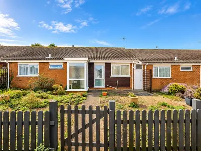 Western Avenue, Felixstowe, IP11