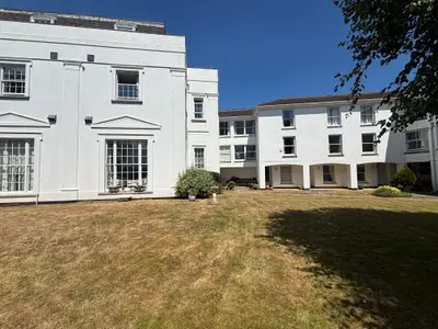 Riverside Court, St Leonards, EX2