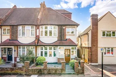Borough Road, TW7