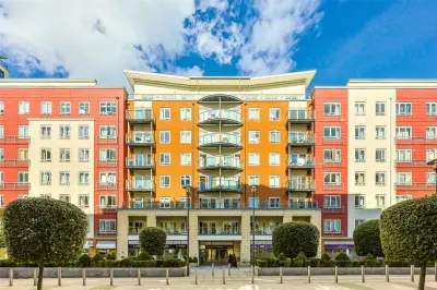 Boulevard Drive, Beaufort Park, NW9