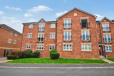 Royal Troon Drive, Wakefield, WF1