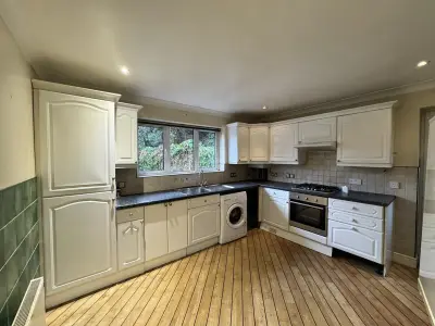 Ravenor Park Road, Greenford
