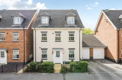 Emerald Close, Harrogate, HG1