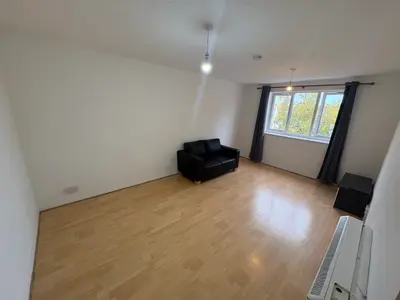 Greenslade Road, Barking, IG11 9XE