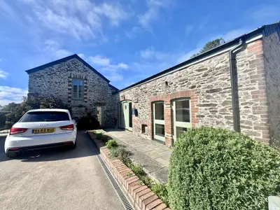 Butlas court, Plympton, PL7