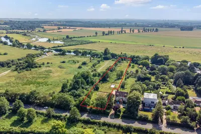 Abingdon Road, Dorchester-on-Thames, Wallingford, Oxfordshire, OX10 7LB