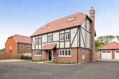 Folders Lane, Burgess Hill, RH15