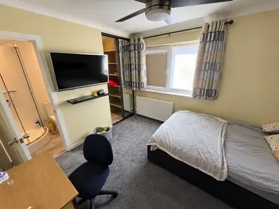 Ridgeway, Crayford, DA1