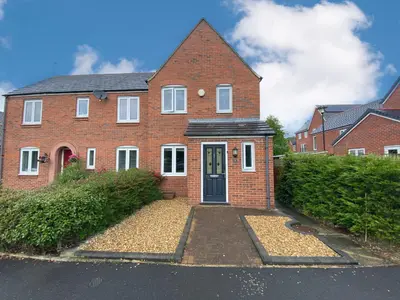 Little Overwood, West Timperley, WA14