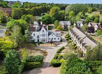 Sacombe Mews, Bragbury End, SG2